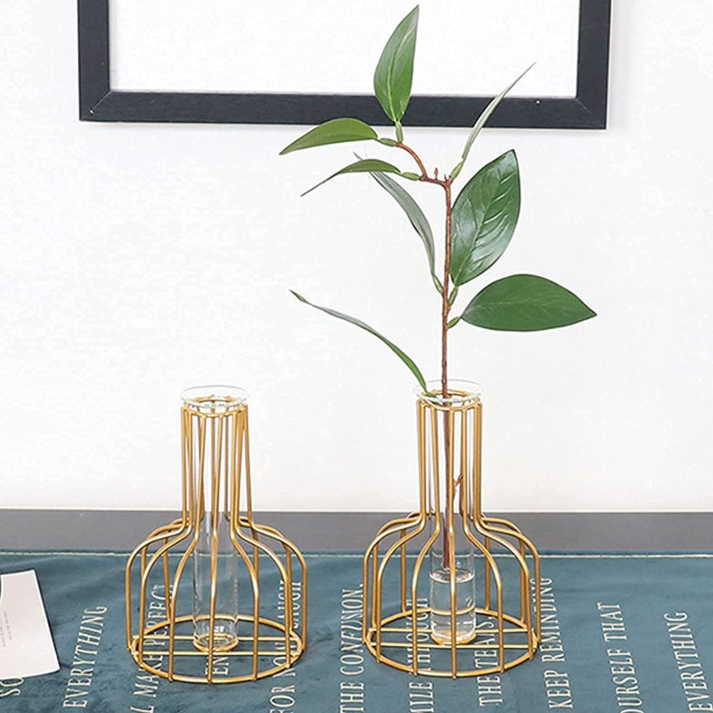 Flower Vases with Iron Art Frame, Metal Flower Vase, Test Tube Vase, Iron Art Flower Vase, Clear Vase Decorative for Living Room Wedding Holiday Party