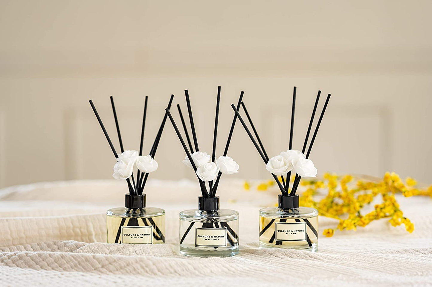 Reed Diffuser Set 6.7Oz (200Ml) Summer Peach Scented Diffuser with Sticks Home Fragrance Reed Diffuser for Bathroom Shelf Decor